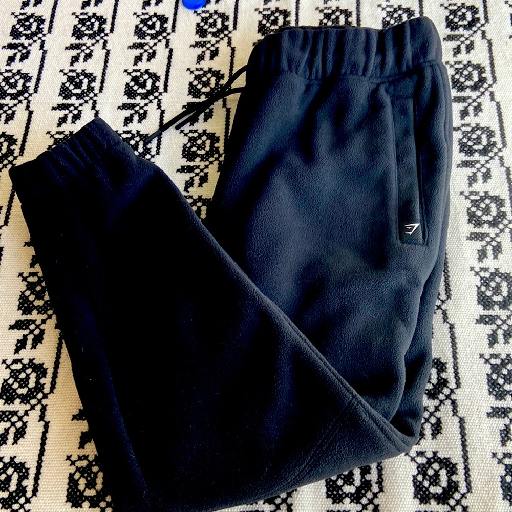 Gym shark fleece joggers